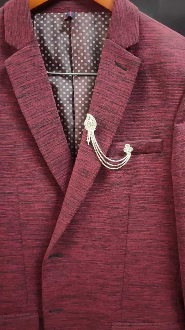 Broach for jacket