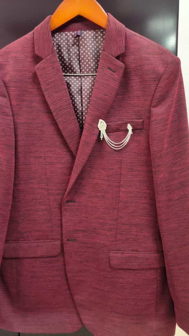 Broach for jacket